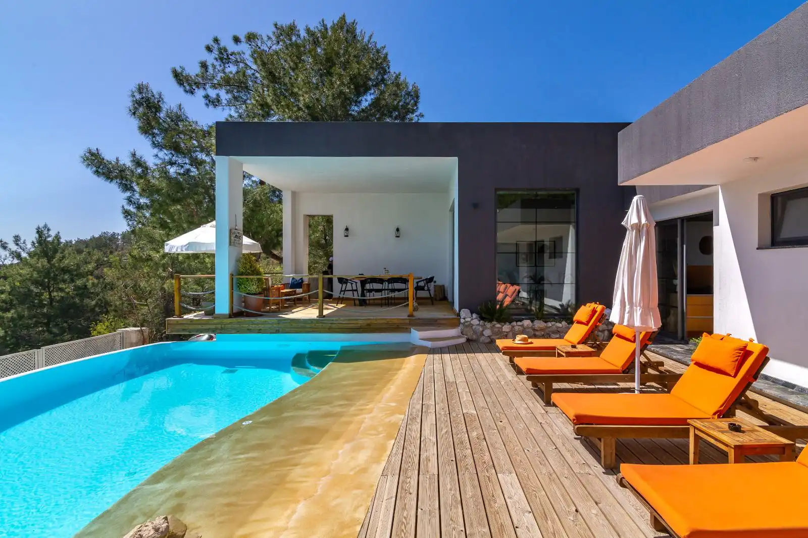 Villa Vage in İslamlar, with Private Pool