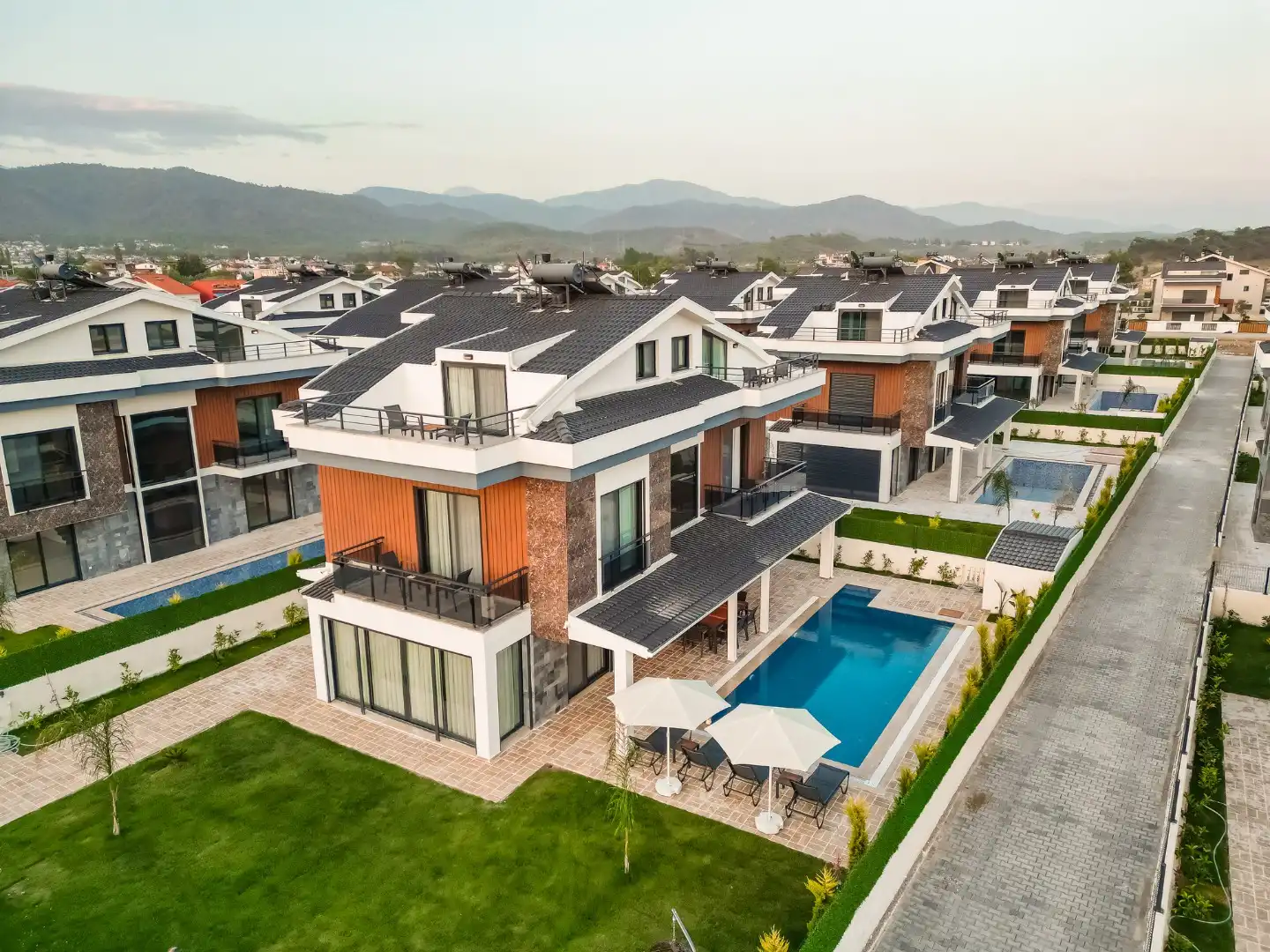 Villa Gelbero 6 in Ciftlik, with Private Pool