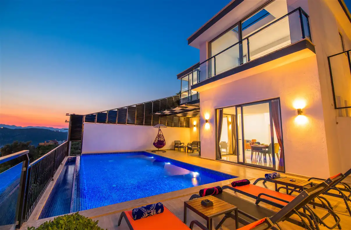 VİLLA HUGO in Kordere, with Private Pool
