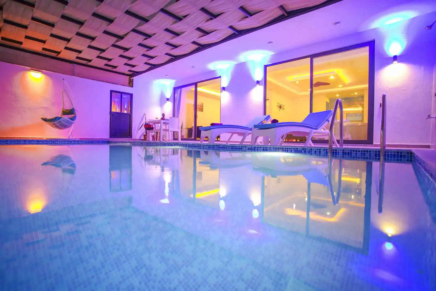 VİLLA KİLİM in Kordere, with Private Pool