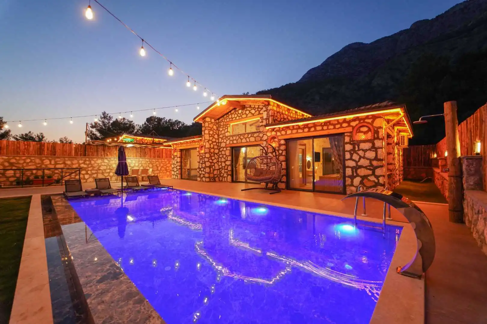 VİLLA MEVOS 1 in Seydikemer, with Private Pool