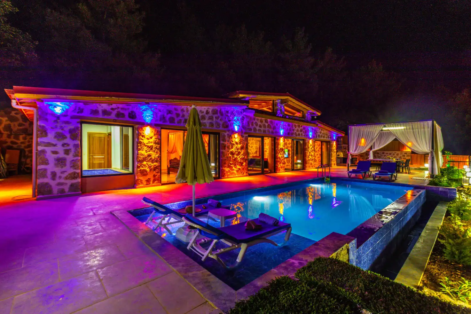 VİLLA COOKİE in Uzumlu, with Private Pool