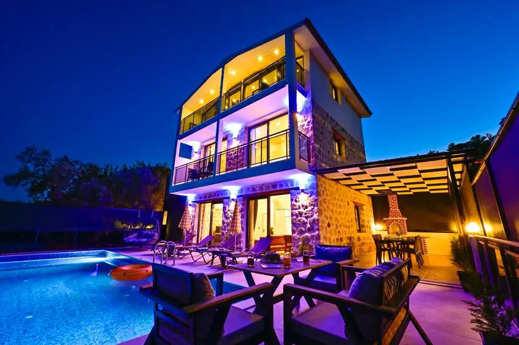 Villa Rubika in İslamlar, with Private Pool