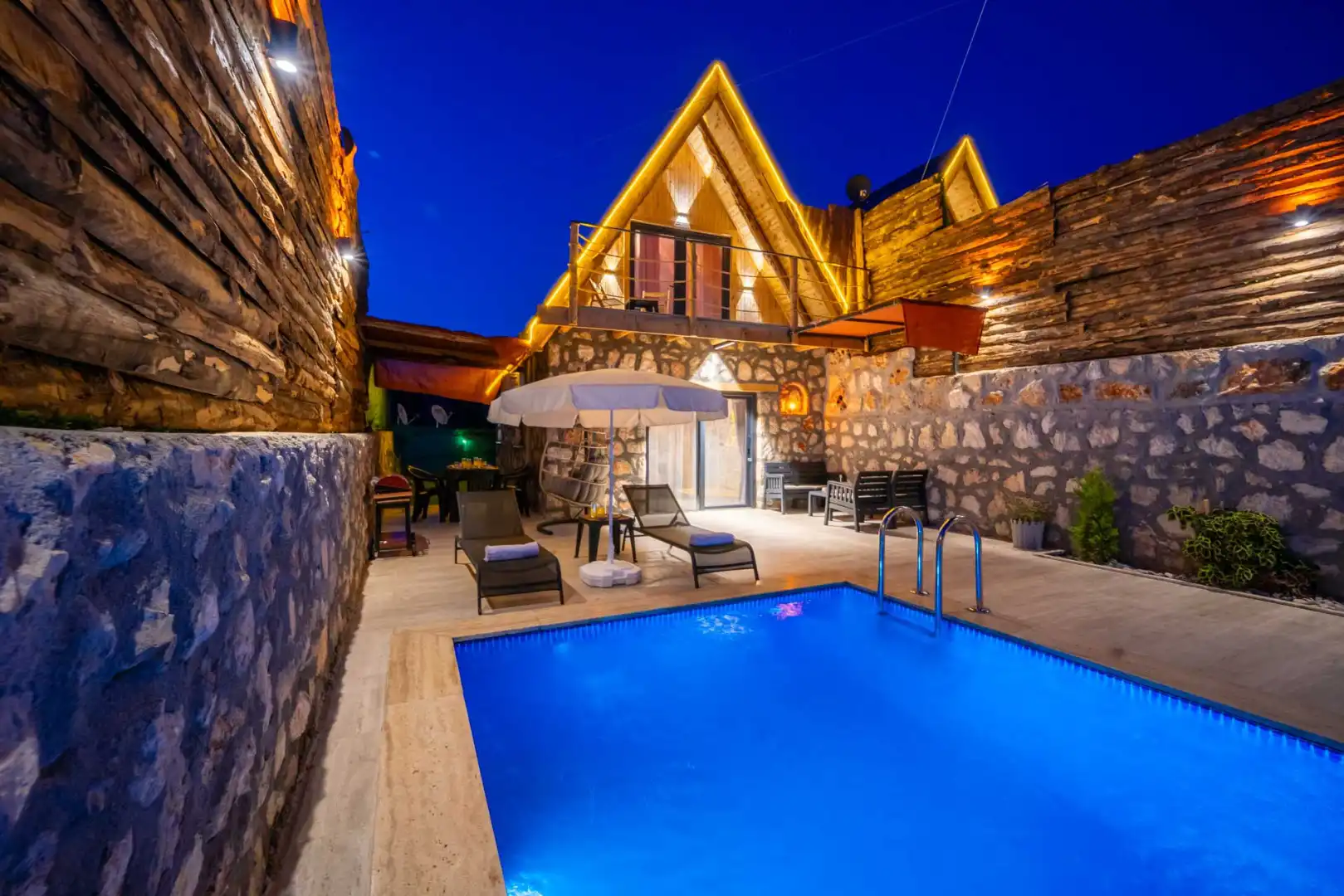 VILLA SOLO in Seydikemer, with Private Pool