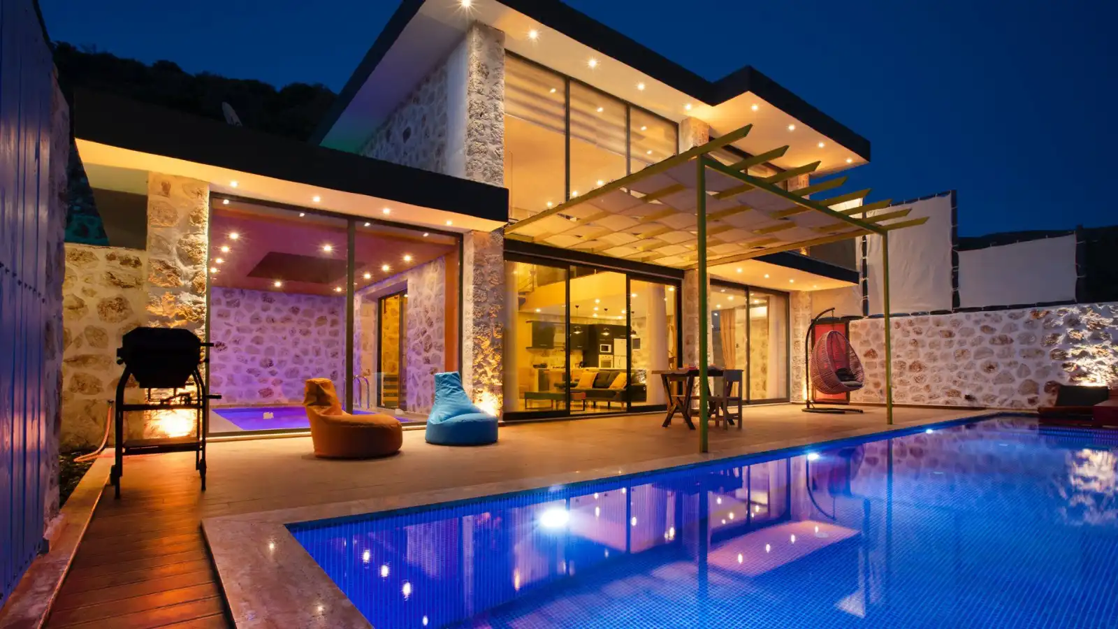 VILLA PAROS in Uzumlu, with Private Pool