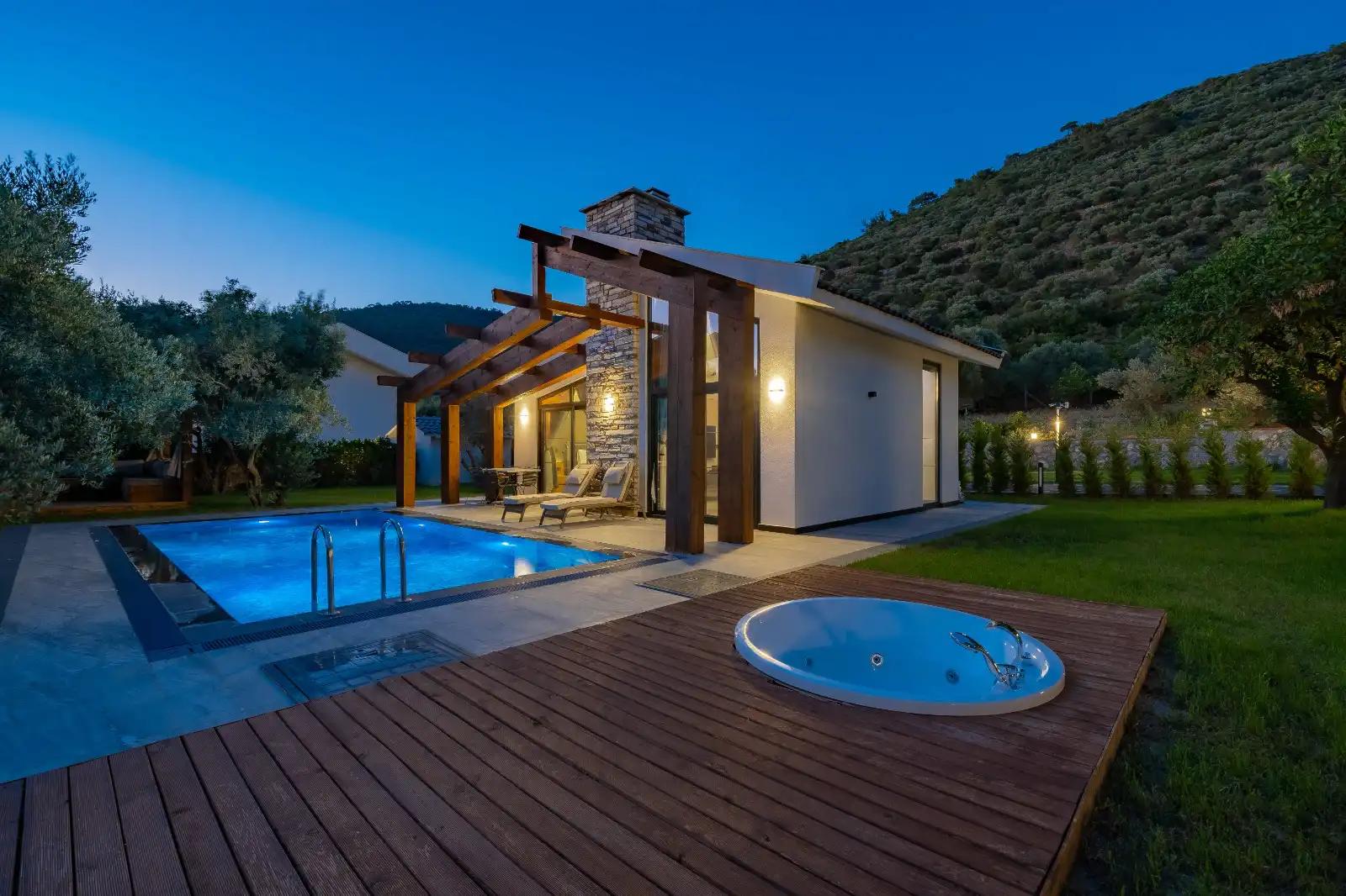 VILLA WESTSIDE SUPERIOR 3 in , with Private Pool