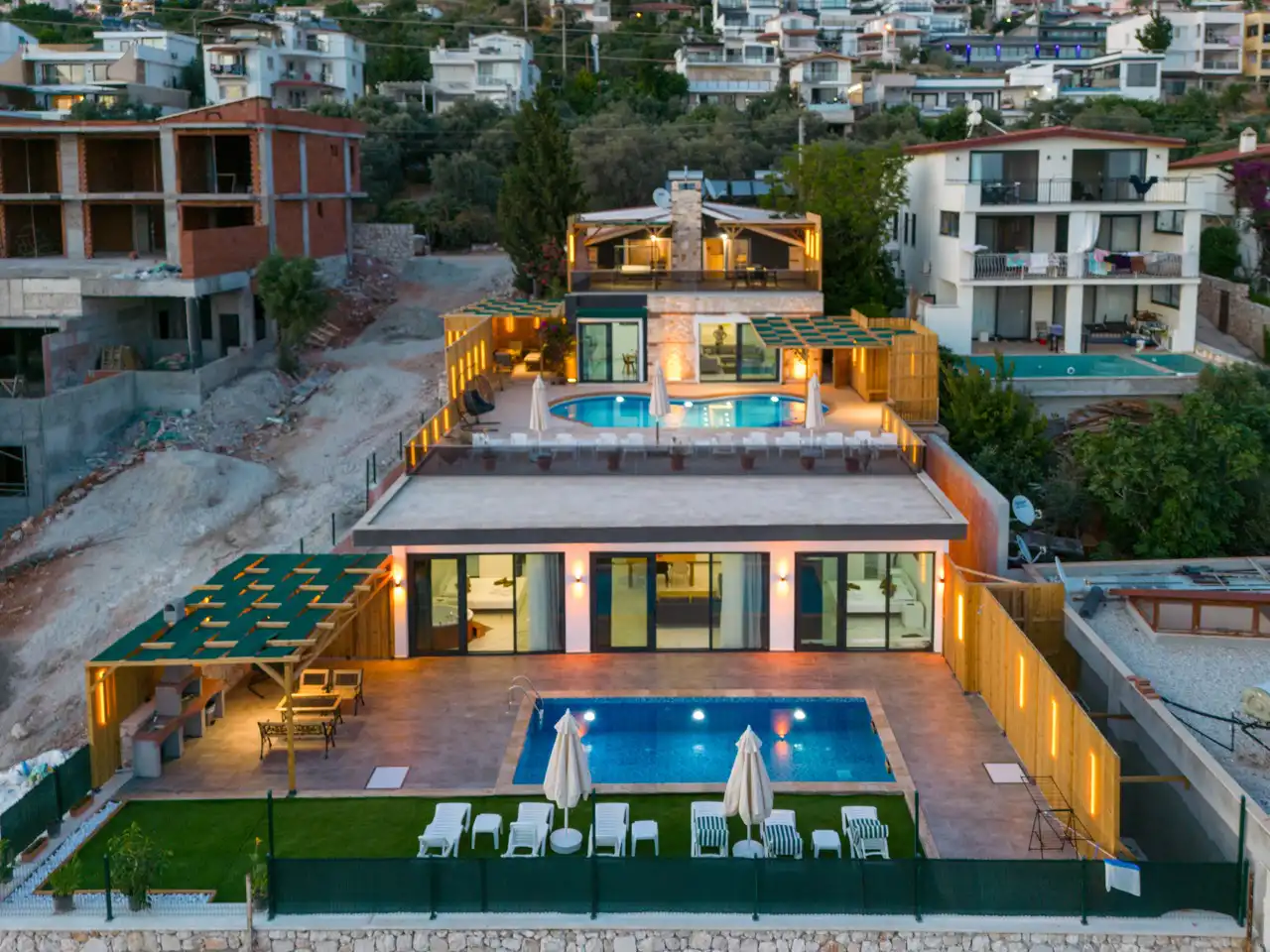 VILLA ZONE 2 in Kordere, with Private Pool